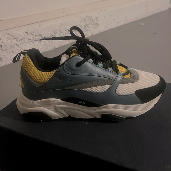 For men shoes - Picture 1 of 1